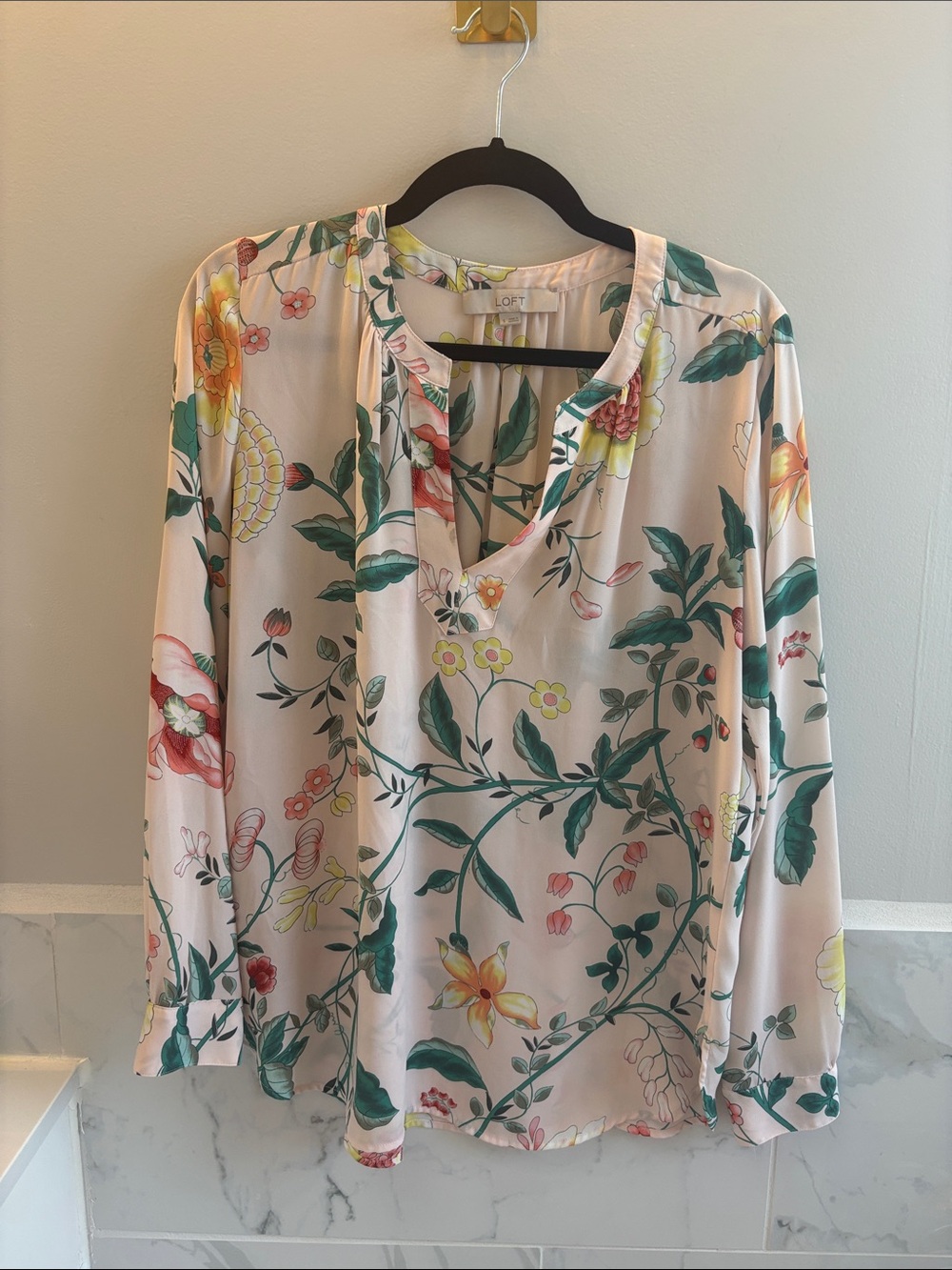 LOFT Cream Floral Long-Sleeve Split-Neck Blouse